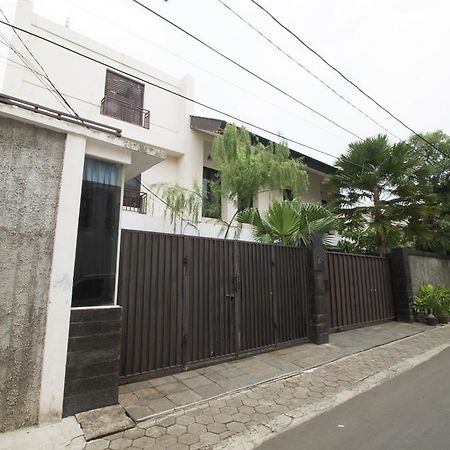 Reddoorz Near Taman Puring Hotel Jakarta Exterior photo